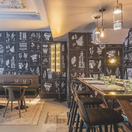 Hotel Belleval Paris