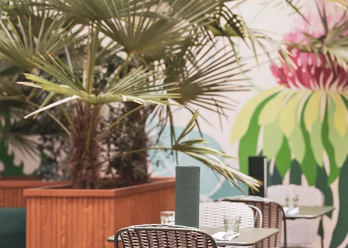 Hotel Belleval Paris