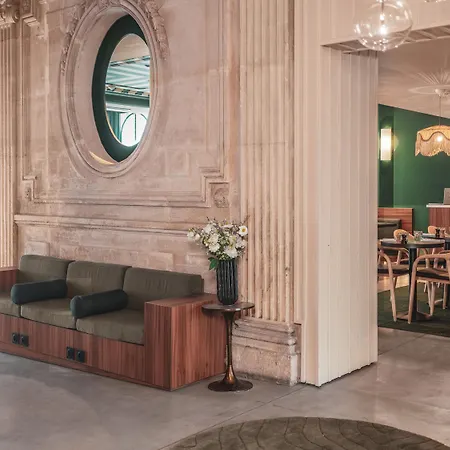 Belleval Отель Париж